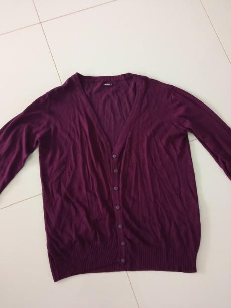 Sveter, 42