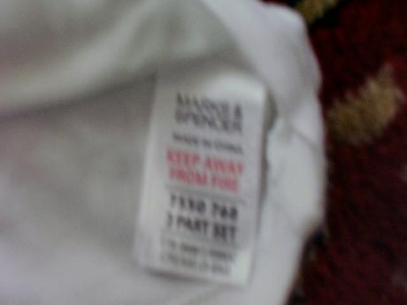 Prekrasne biele tričko s macikom na 3-6 mesiacov, marks & spencer,68