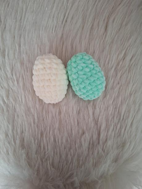 Háčkované vajíčka, 