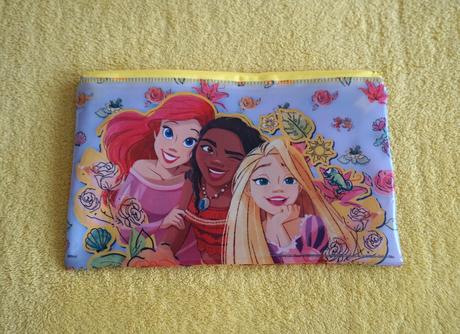 Kapsička s vaianou, rapunzel a ariel,