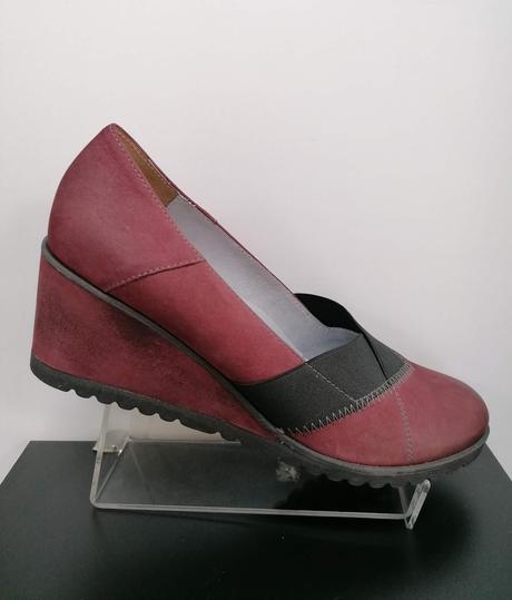 Dámske kožené lodičky aga 17010583 + z, 40