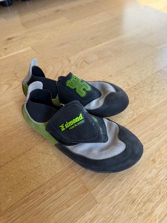 Topánky na lezeckú stenu, decathlon,34