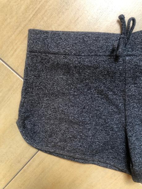 Kraťasy, primark,140
