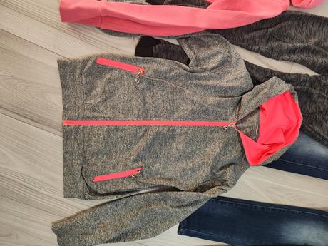 Rifle a mikiny, 140–152