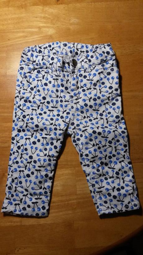 Nohavice hm nenosene, h&m,68