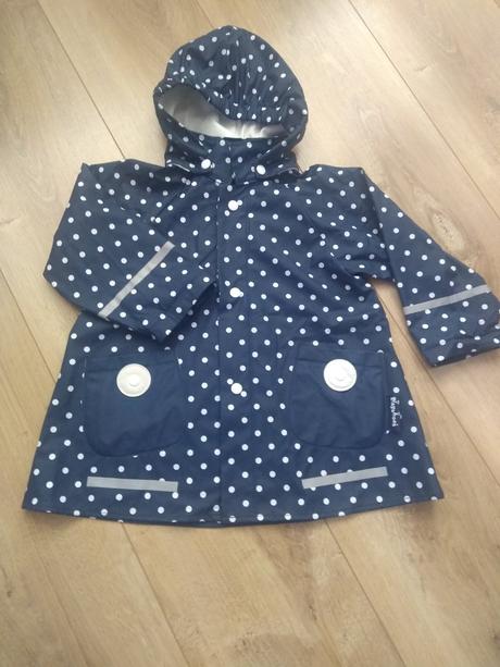 Kabátik do dažďa, 80