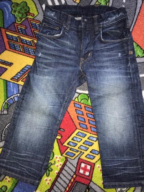 Šmrncové riflíky pre malého fešáka, h&m,98