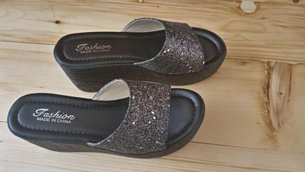 Slapky shein, 40