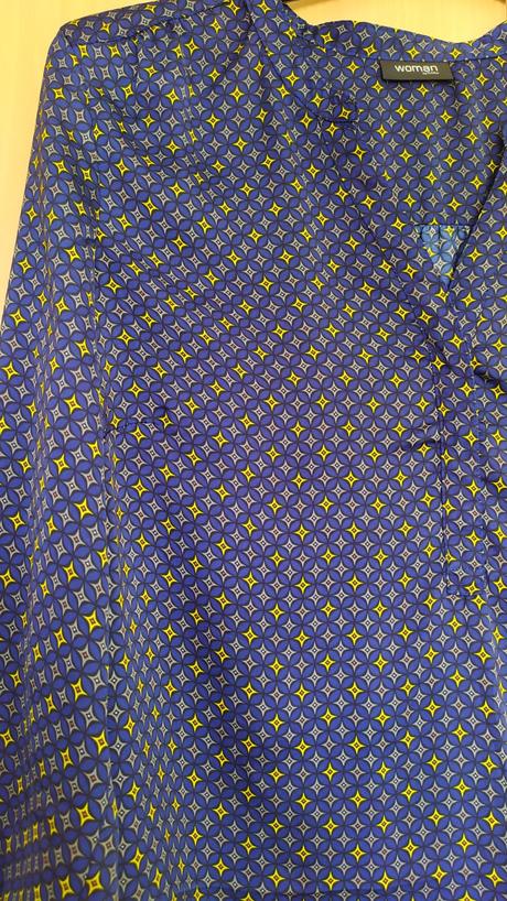 Modrá lesklá blúzka veľ. 42, tchibo,42