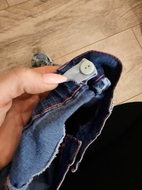 Riflová sukňa, 116