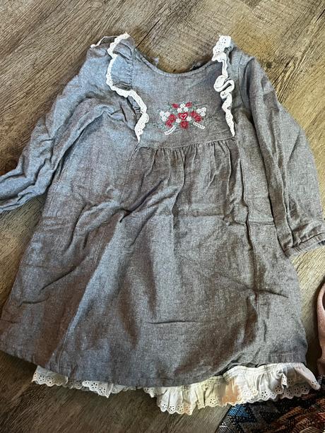 Šaty s výšivkou lindex, lindex,92