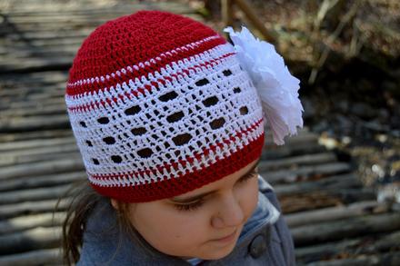 Háčkovaná čiapočka s kvetom, 50 - 158