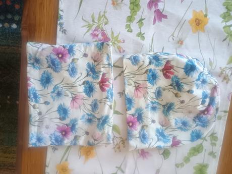 Čiapka plus nakrcnik na jar, 104