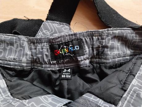 Chlapčenské otepľovačky, kenvelo,98