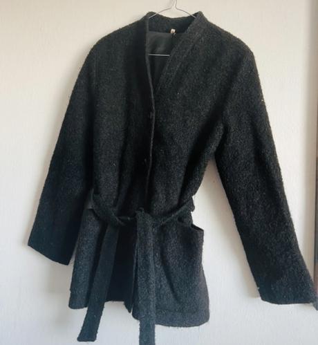 Perfektny vlneny vintage kabat prava vlna 80 perc, 38