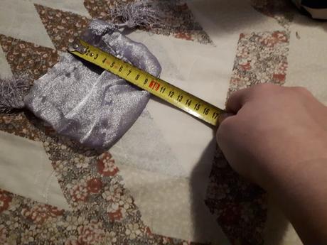 Fialove trblietave vrecko na drobnosti,