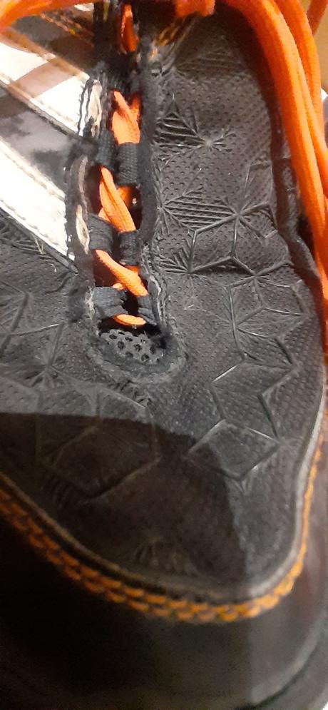 Panske i damske kopačky halovky, adidas,44