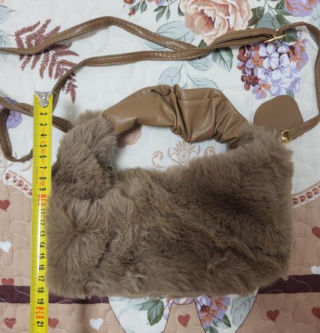 Kožušinková kabelka - hnedá, 