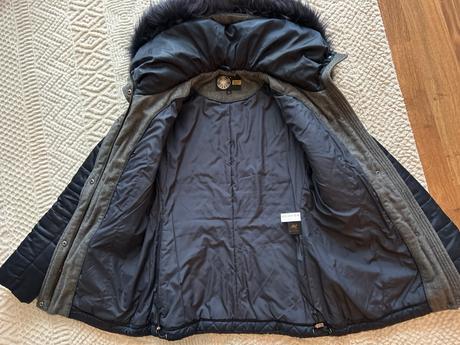 Kvalitná bunda kara s pravou kožušinou, karrimor,m