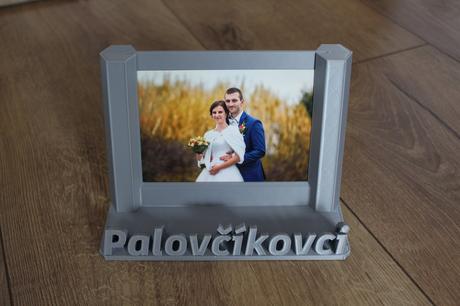 Fotorámik s 3d nápisom,