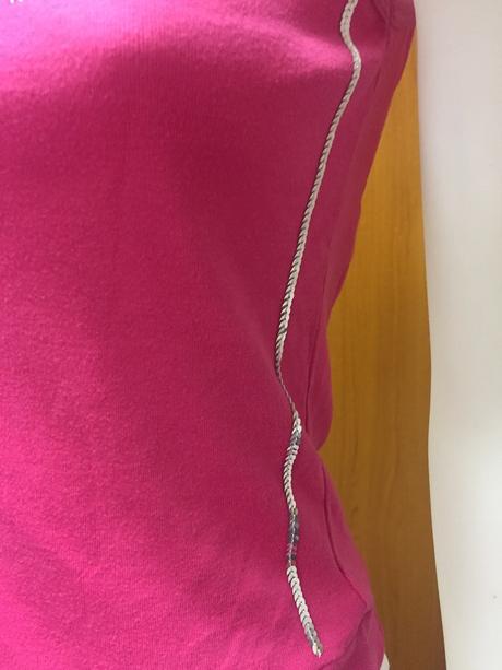 Top s flitrami a kamienkami, xl sedí skôr m, m