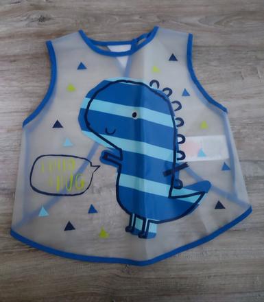 Plastovy podbradnik, 