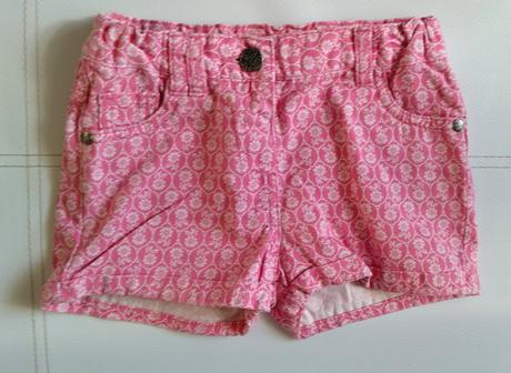 Šortky, f&f,104