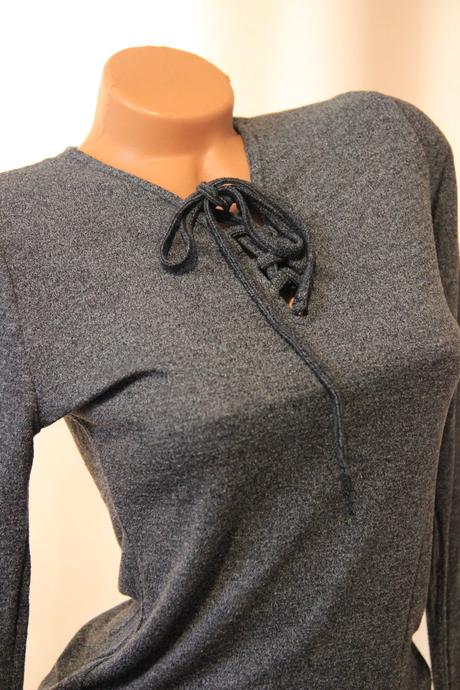 Tmavo šedý sveter, s, s