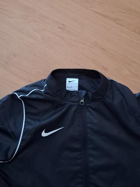 Sust.bunda, nike,158