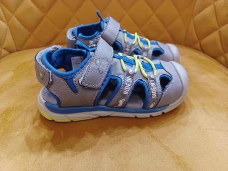 Sandále lupilu v.25, lupilu,25