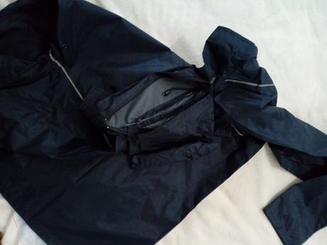 Nepremokavy kabát, s