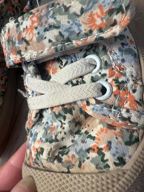 Barefoot platenky, 22