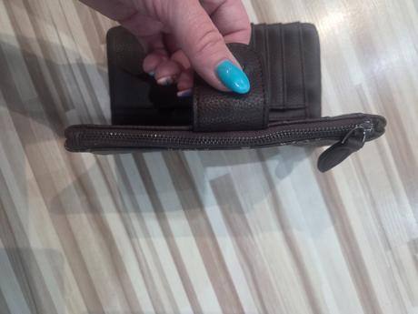 Dámska peňaženka, 