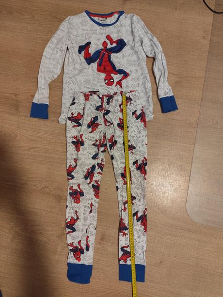 Chlapčenské pyžamo spiderman, veľkosť 152, marvel,152