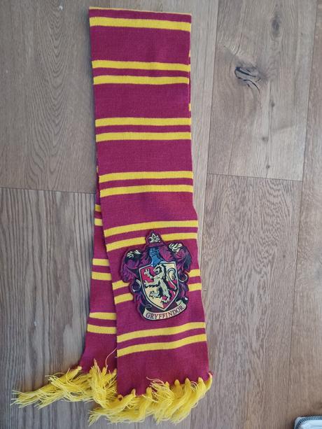 Šál chrabromil, 110