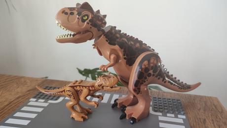 Veľký dino s mláďaťom stavebnica,