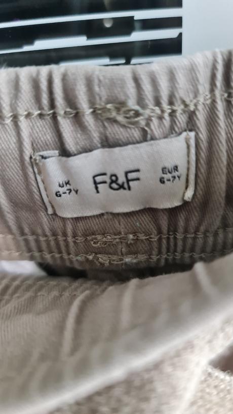 Kapsace 122, f&f,122