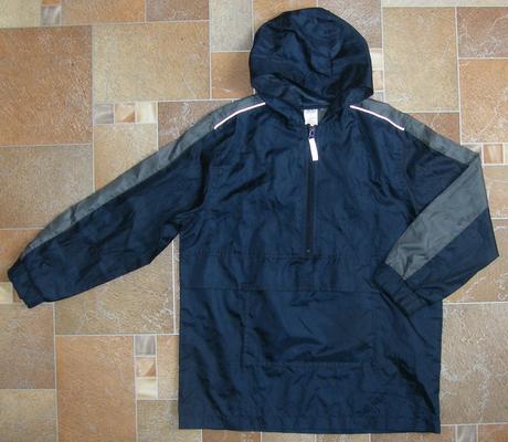 Letna sustiakova vetrovka, 140