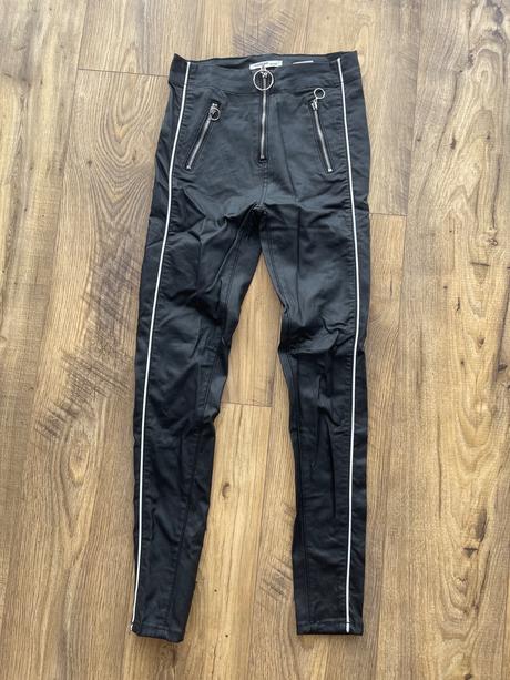 Koženkove nohavice, s