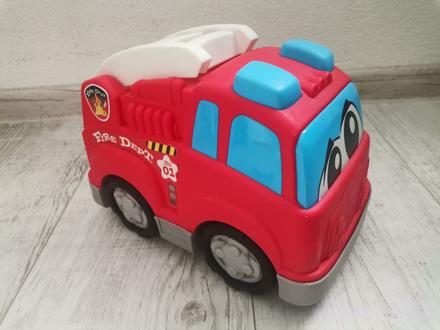 Plastové hasičské auto,