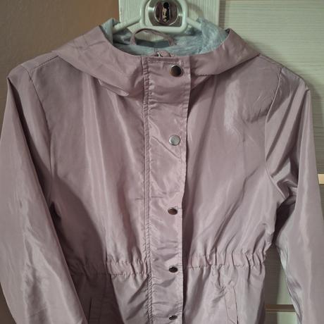 Prechodná bunda, 140