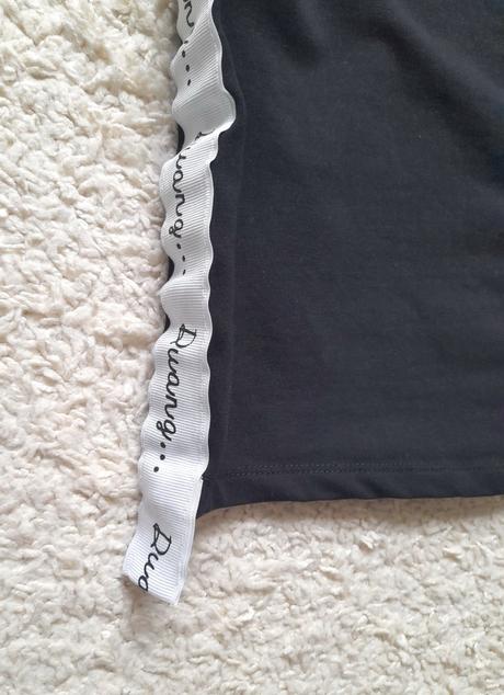 Úpletová sukňa po kolená, m