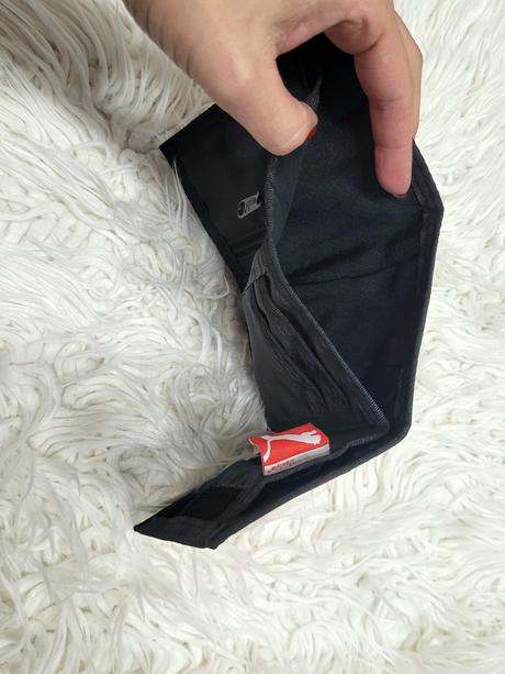 Puma peňaženka, puma