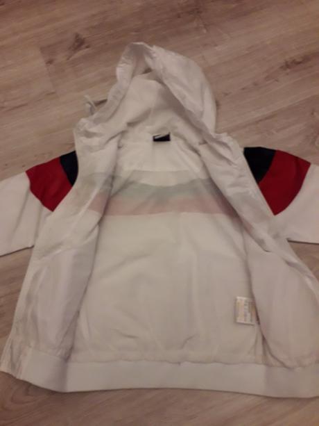 Tenká športová bunda, 104