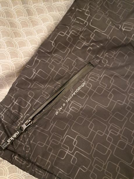 Kvalitná zimná bunda zn.rukka, l