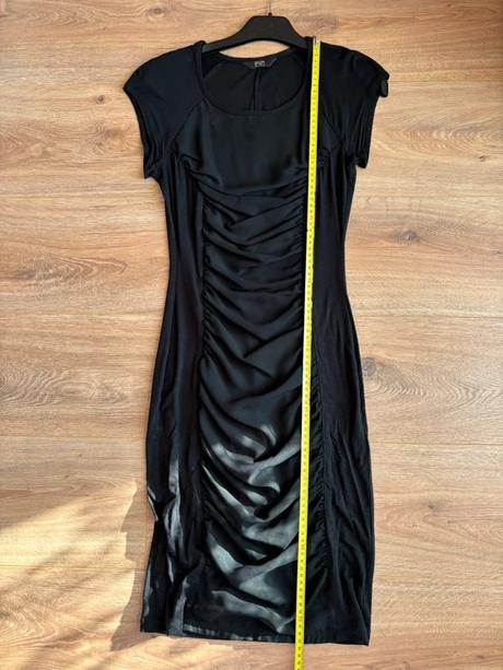 Čierne elastické šaty, f&f,34