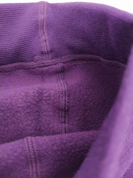 Fialové hrubšie pančuchy., 128