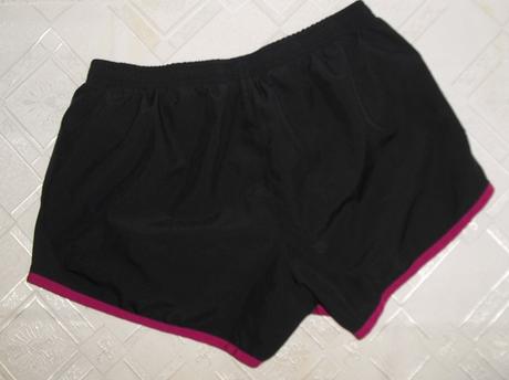 Sortky s nohavickami spojene nike, nike,s