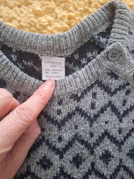 Svetrík lindex č.122/128, lindex,122