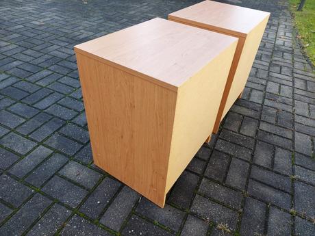 Nočný stolík 2x - stav ako nové, 